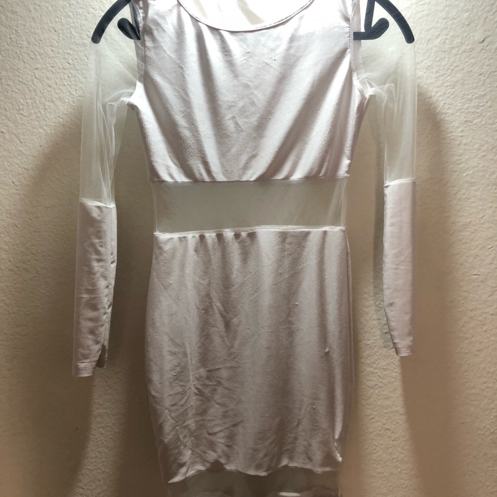 Dress - Picture 3 of 5